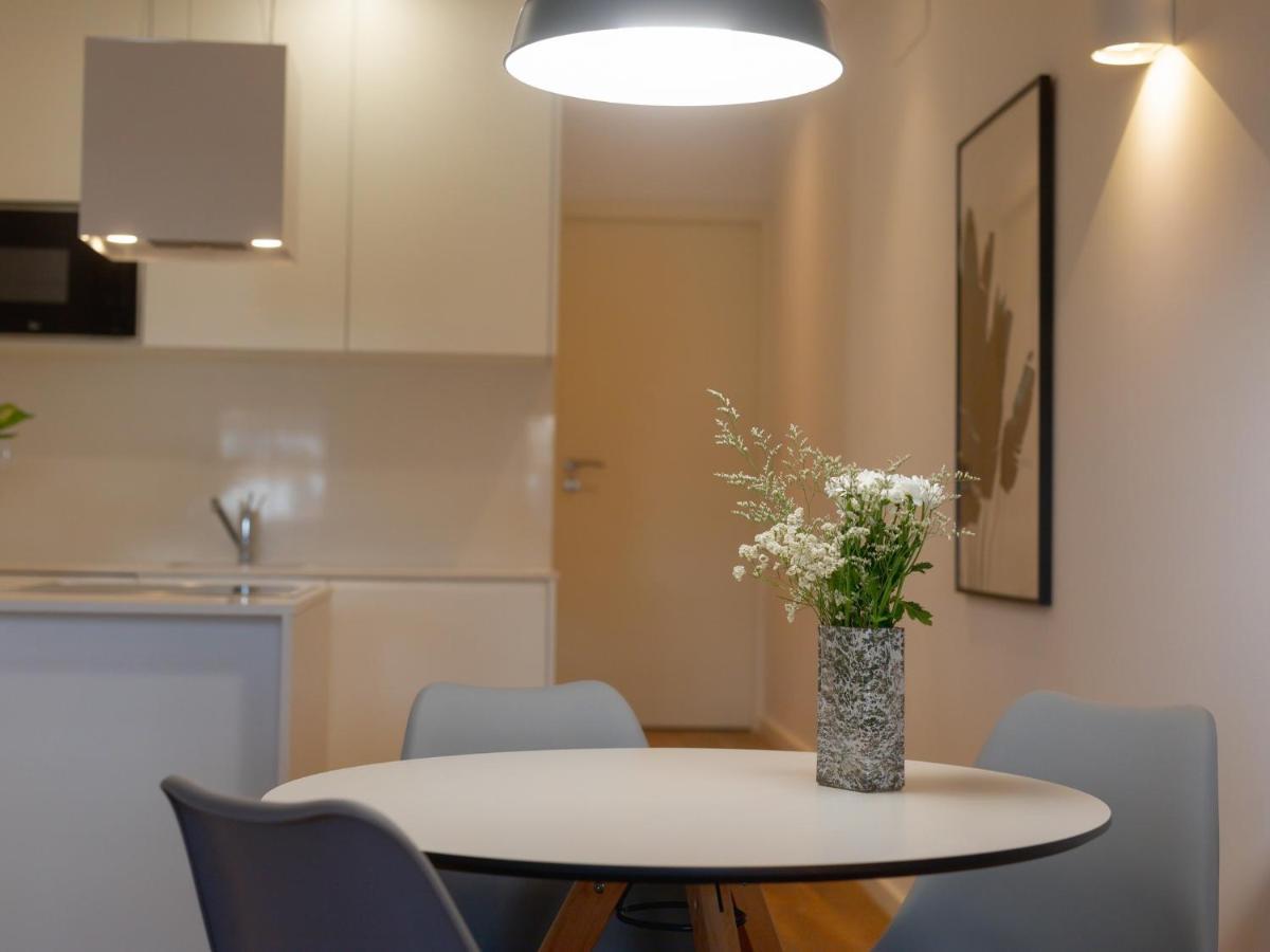 Ponte D Luis I Apartments Порто Екстериор снимка