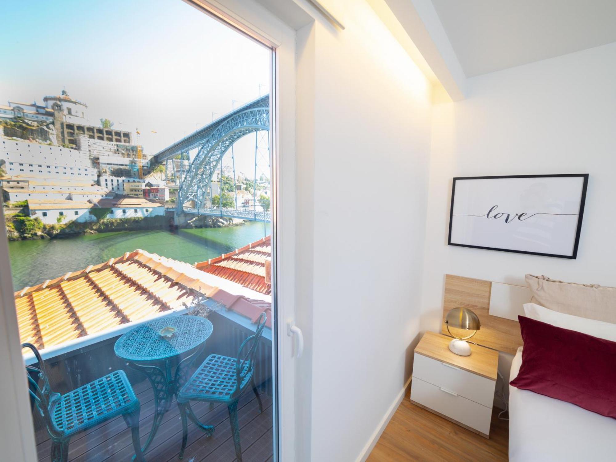 Ponte D Luis I Apartments Порто Стая снимка